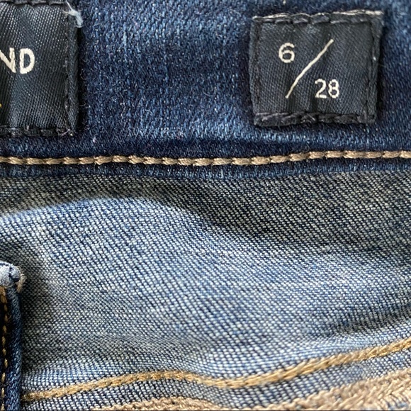 Lucky Brand High Waist Hayden Crop Blue Jeans Size 6/28 with MEASUREMENTS! - Picture 7 of 13